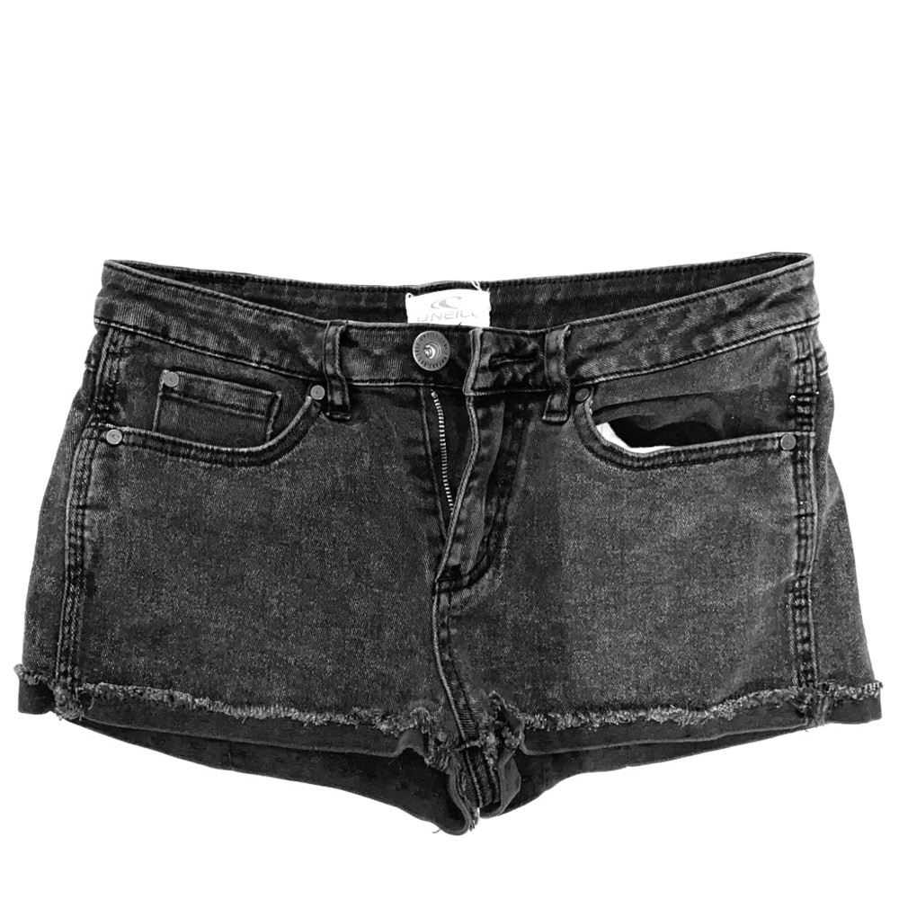 black jean shorts 🖤